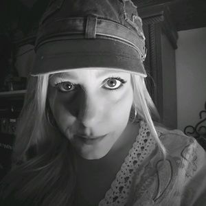 Meet your Posher, Jolene